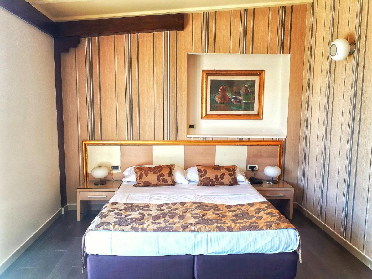 Hotel Le Chevalier 2*