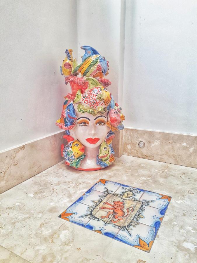 Le Chevalier 2* Taormina