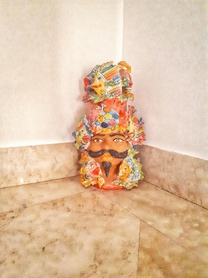 Le Chevalier Hotel 2*