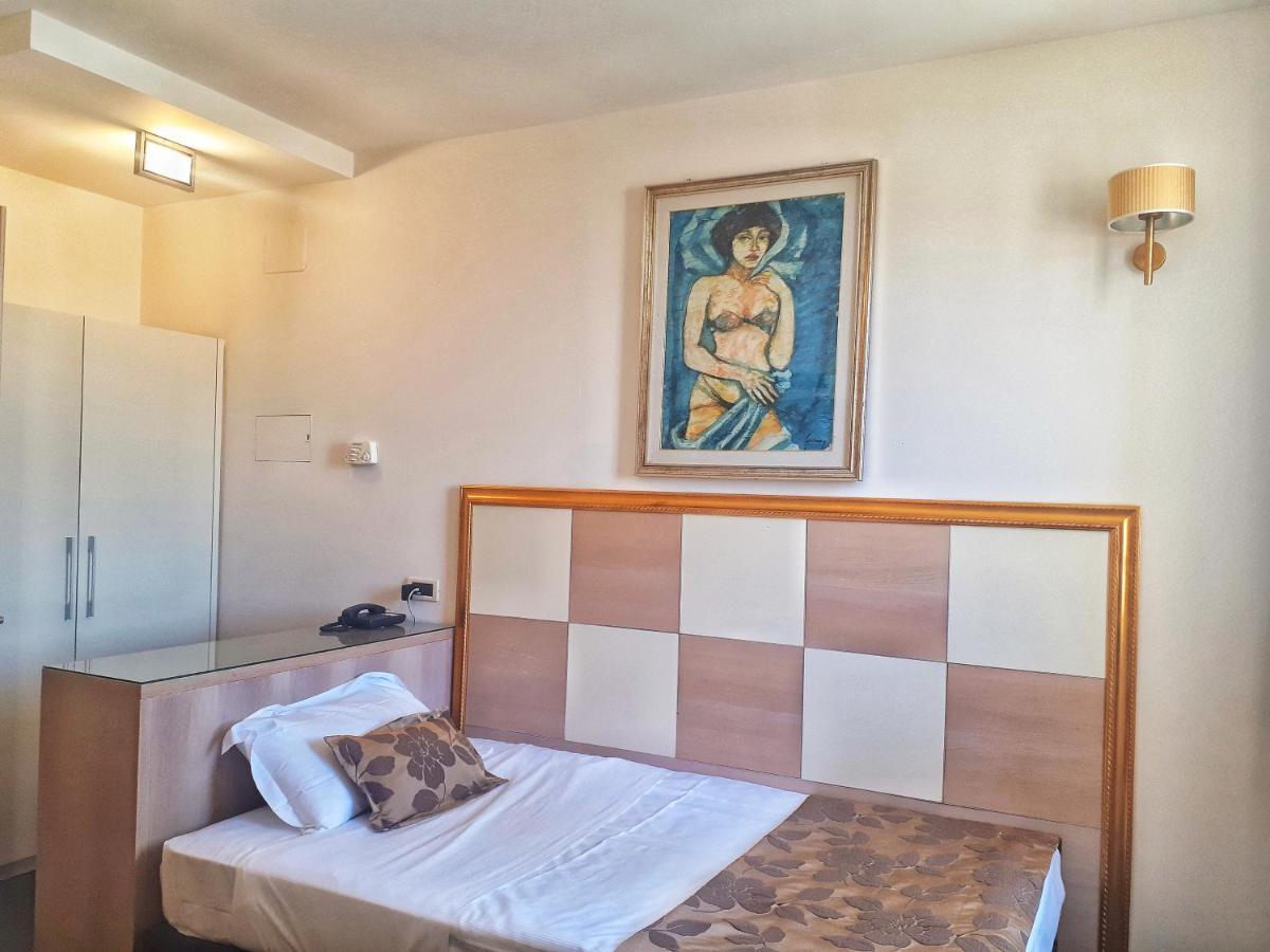 Hotel Le Chevalier 2*